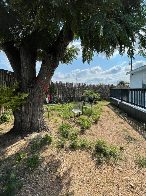 The Paddock House At Blanco Texas Villa Dış mekan fotoğraf